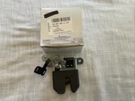 Genuine Oem Volkswagen Jetta Trunk Latch, 1J5827505, 1J5-827-505-H-01C. Fixed Price $40.00.