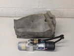 2007 Vw Volkswagen Touareg Hydraulic Liftgate Tailgate Pump 7L6827449. Fixed Price $165.60.