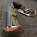 Nos 1989 - 1991 Ford Taurus Mercury Sable Trunk Glove Box Key And Lock Set Kit. Fixed Price $22.99.
