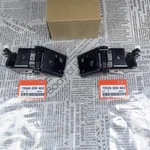 Oem Pair Left & Right Sliding Door Roller Middle Bracket For Honda Odyssey 99-04. Fixed Price $82.49.