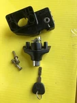 Bmw E32 750IL Trunk Lid Release Key Cylinder Lock + 51241957996 51241957992. Fixed Price $99.00.