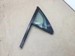 Porsche Macan 2015 Front Right Passenger Door Window Vent Glass 15-18 :a. Fixed Price $30.00.