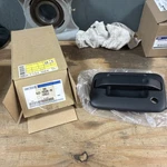 Genuine Oem Ford 6L3Z-1522405-BA Exterior Door Handle Black (B20). Fixed Price $48.00.